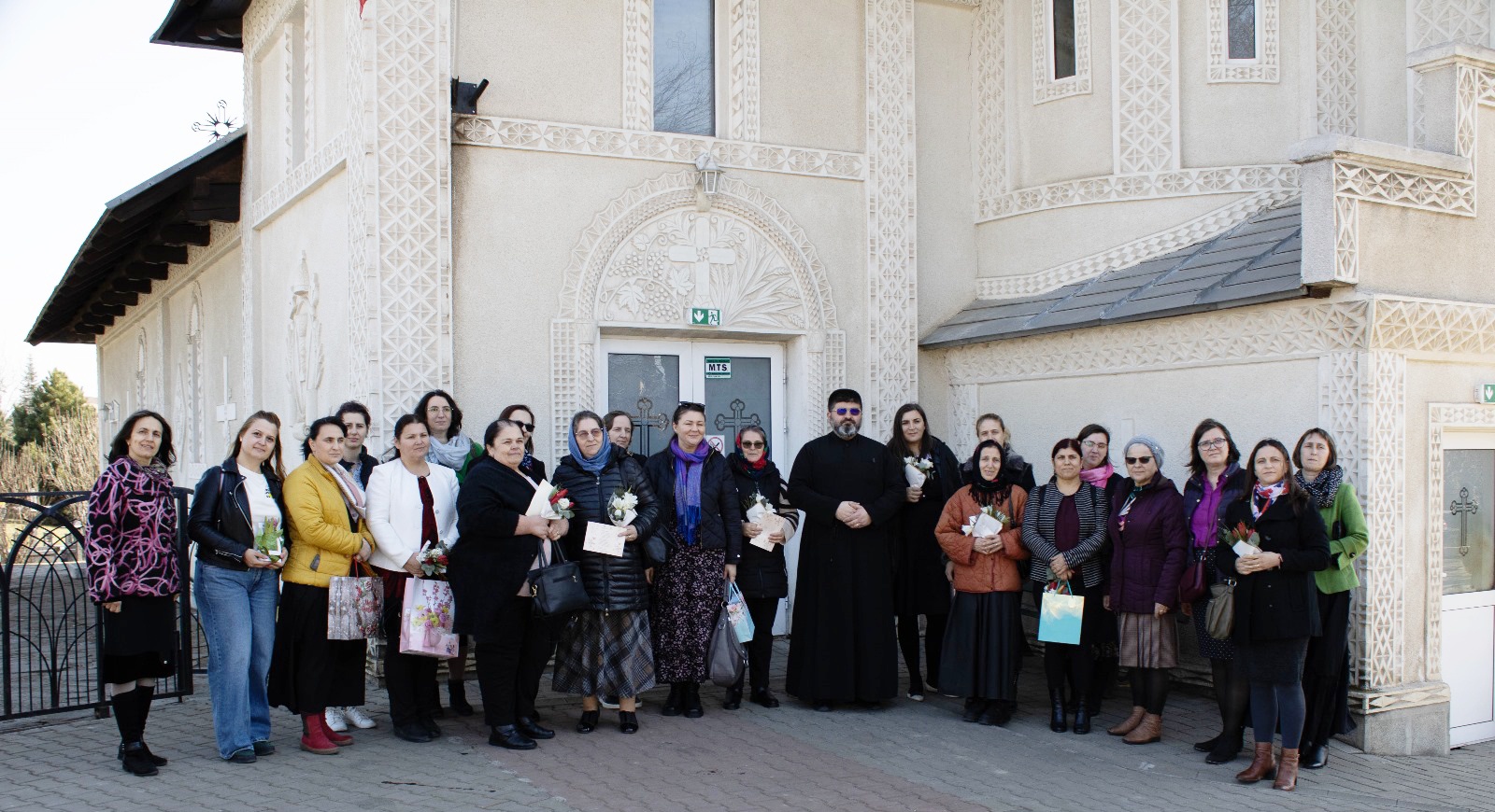 Cu dragoste pentru mame, o zi specială dedicată mamelor cu familii numeroase