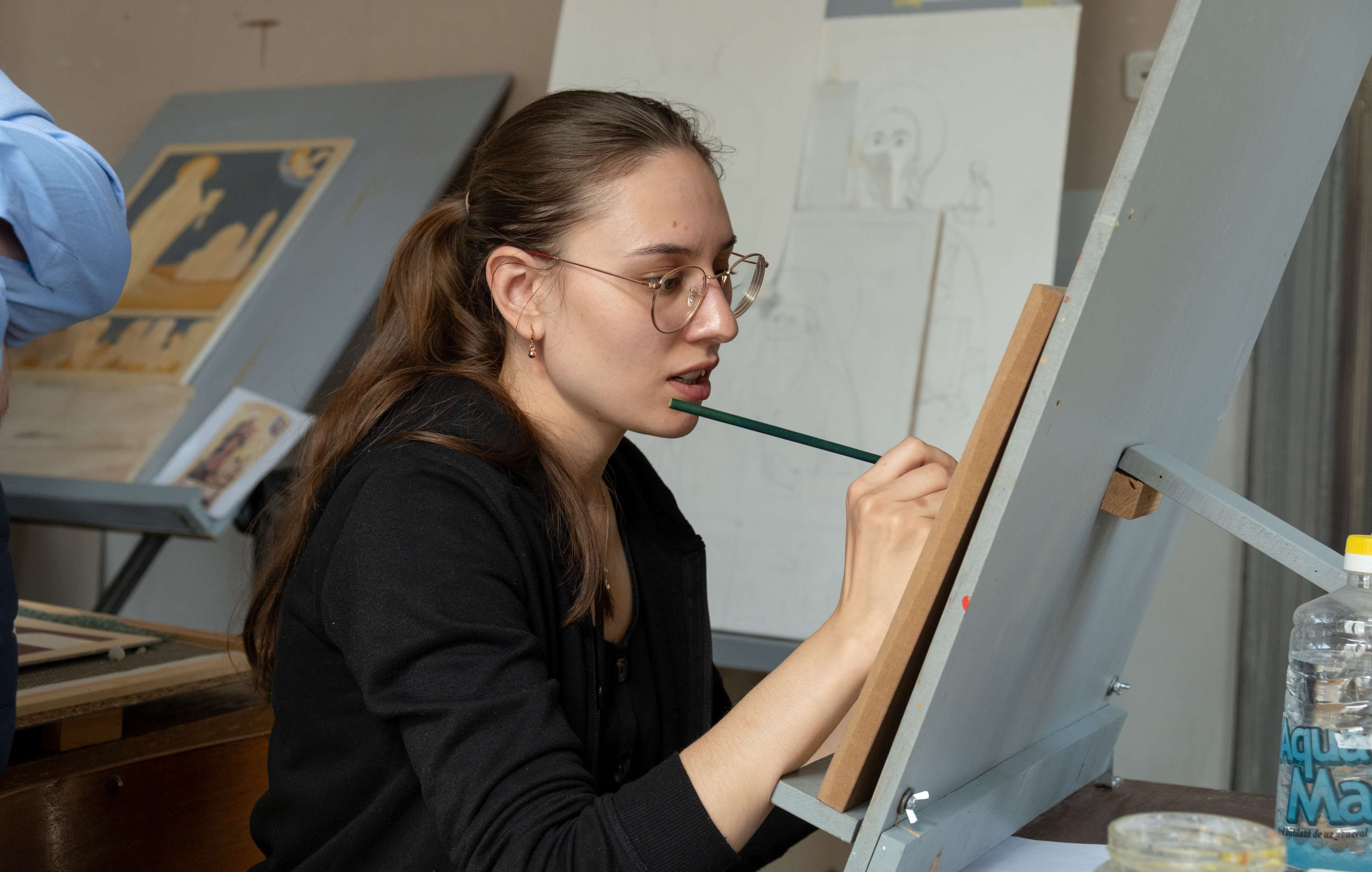 Portret de bursier: Ecaterina - „Să lupți, oricât de greu ar fi, dar să nu te dai bătut”