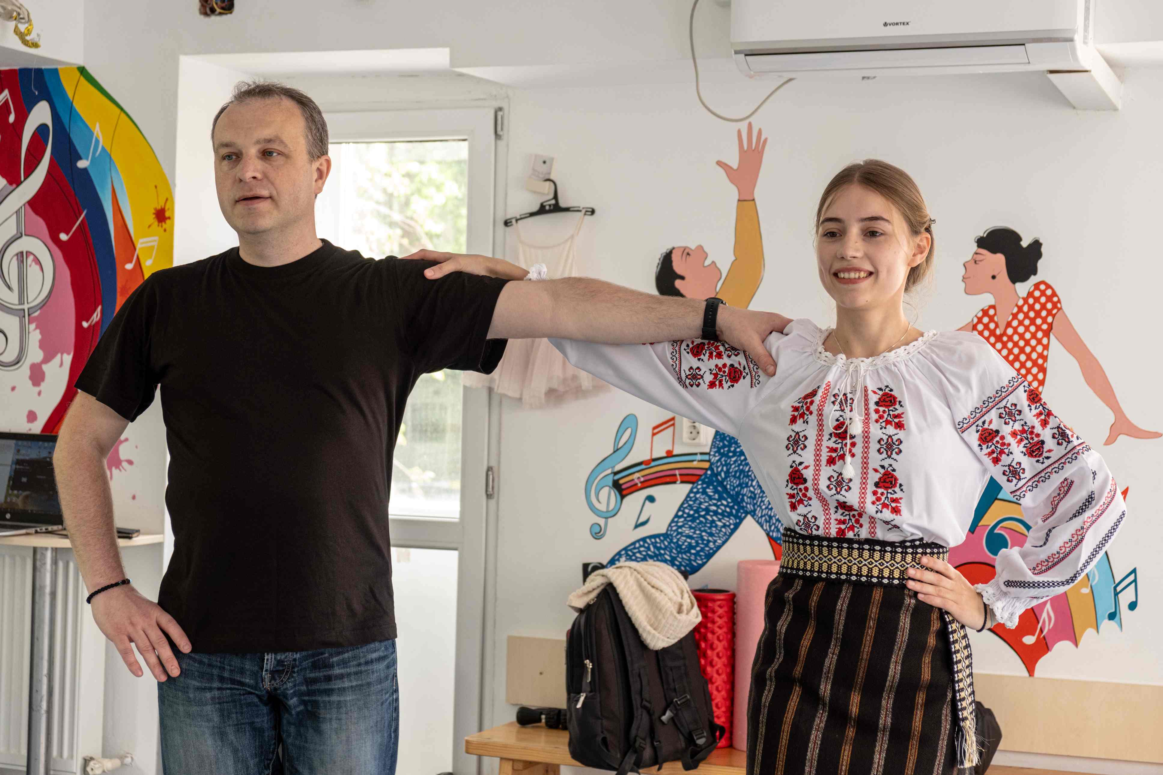 Portret de bursier: Oana - „Credința e răbdarea de a merge mai departe, știind că la capăt e alinarea”