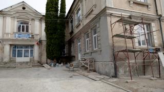 Rezervă nouă pentru mamele care nasc natural la  Maternitatea „Elena Doamna” din Iași