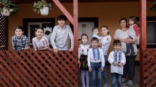 Pro Vita Iași a construit două case pentru familii numeroase și mai are o familie pe listă