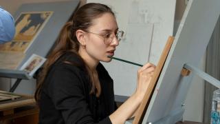 Portret de bursier: Ecaterina - „Să lupți, oricât de greu ar fi, dar să nu te dai bătut”
