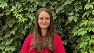 Portret de bursier: Gabriela, sau tăria care nu se vede, dar odată, va ține lumea…