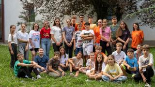 În vacanță, dar mai aproape de visurile lor: 25 de elevi, bursieri Pro Vita, au fost protagoniștii unei săptămâni speciale