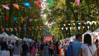 Familia, sărbătorită la Iași: zece mii de participanți la ediția a V-a a Festivalului Familiei