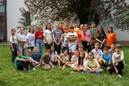 În vacanță, dar mai aproape de visurile lor: 25 de elevi, bursieri Pro Vita, au fost protagoniștii unei săptămâni speciale