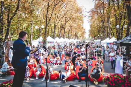 Vă invităm la FESTIVALUL FAMILIEI, ediția a V-a, pe 7 septembrie, în Parcul Expoziției din Iași