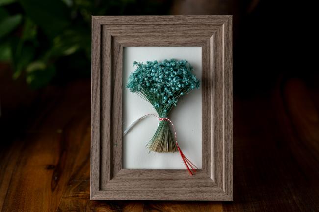 Decorațiune cu flori uscate-flori albastre